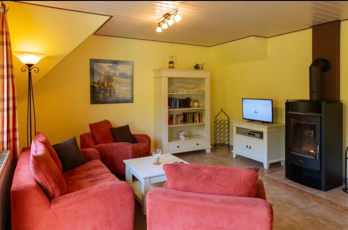 Ferienwohnung Eulenhof Rügen Putbus Exterior foto