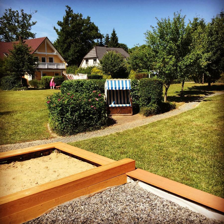 Ferienwohnung Eulenhof Rügen Putbus Exterior foto